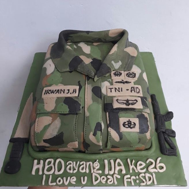 cakes militer, kue baju tentara, kue baju tni,